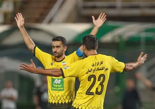 تراکتور 0- 0سپاهان/ زور تراکتور در تبریز به سپاهان نرسید