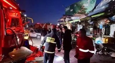 برخورد اتوبوس با عابران در تهران خبرساز شد 