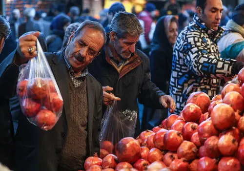 تبریک متفاوت رضا کیانیان برای شب یلدا