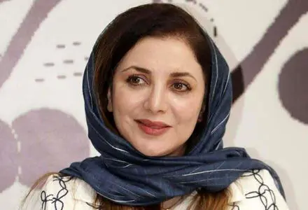 خاطره عجیب و خنده‌دار رویا میرعلمی از مراسم ختم پدرش/ویدیو 