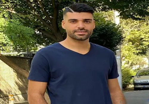 مهدی طارمی با این  استایل  در فضای مجازی غوغا به پا کرد !
