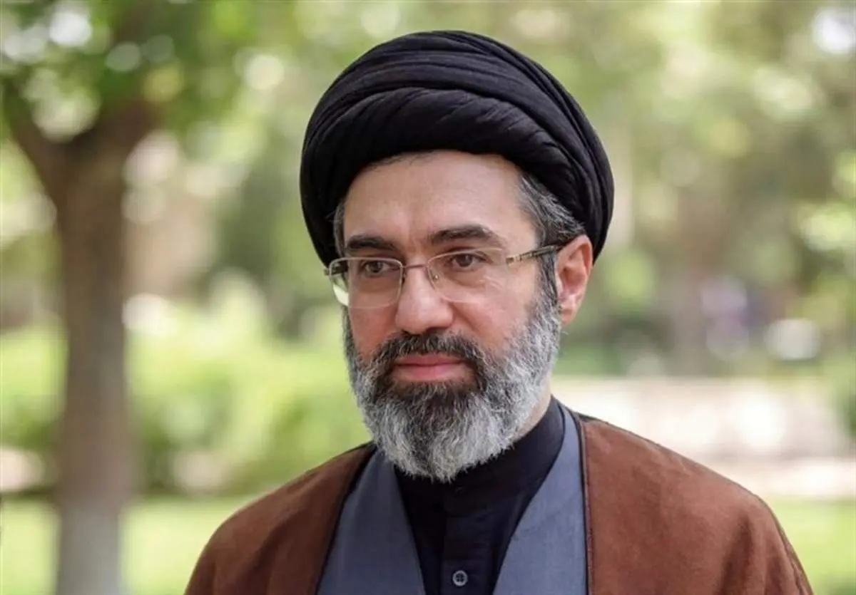 رهبر انقلاب اسلامی: معلمان مؤثرترین حلقه در نبرد فرهنگی و کارگران از مؤثرترین عناصر در نبرد اقتصادی خواهند بود