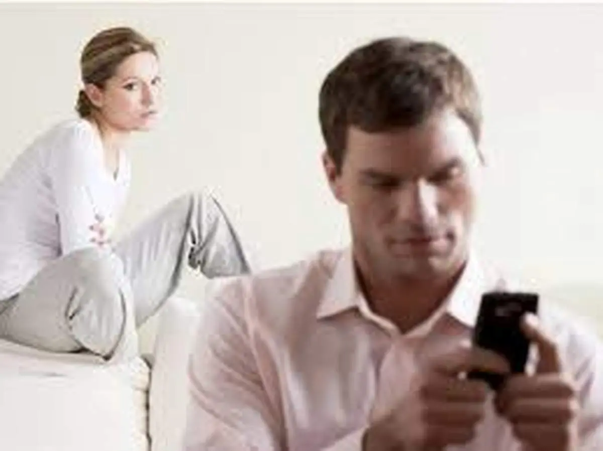 با مرد خیانت کار چه باید کرد؟