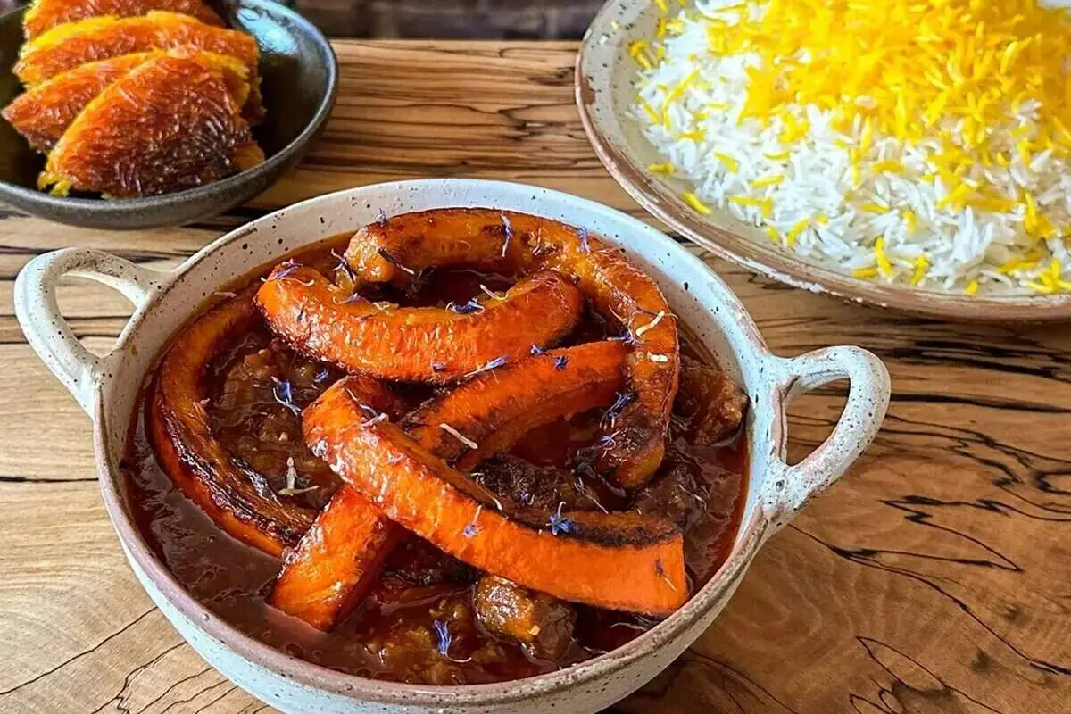 آموزش پخت خورش کدو حلوایی با طعمی ملس و دلچسب