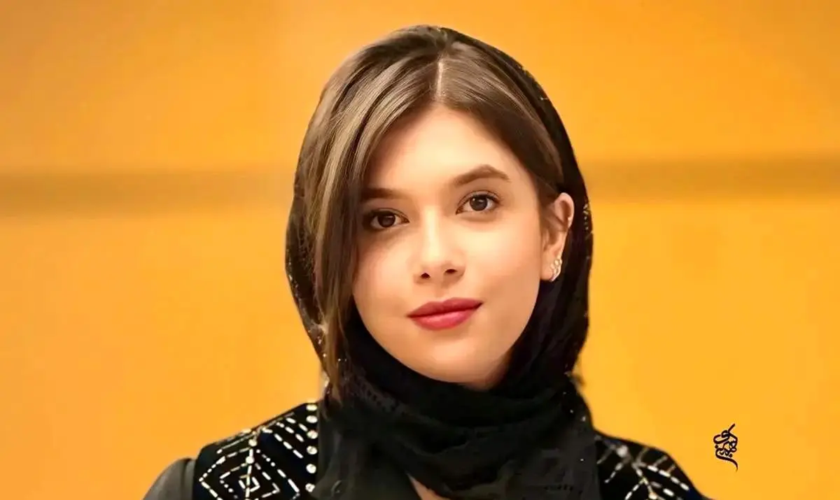 نفس بازغی در اختتامیه جشنواره همام؛ قاب عاشقانه با پدر+عکس