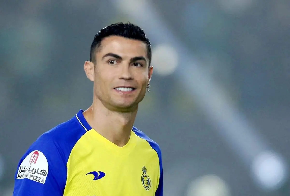 واکنش رونالدو به درخشش پسرش با لباس النصر/عکس
