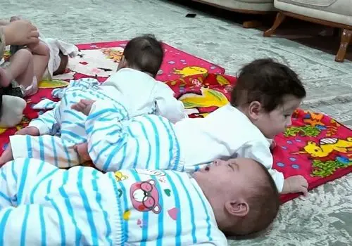 ساخت "پا به ماه" از یک سریال داستانی سخت‌تر بود/ قصه هیجان‌انگیز تولد پنج‌قلوها 