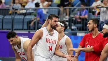 گلایه کاپیتان تیم‌ملی؛ چرا باید خارج از ایران بازی کنیم؟