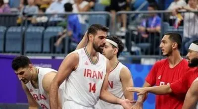 گلایه کاپیتان تیمملی؛ چرا باید خارج از ایران بازی کنیم؟