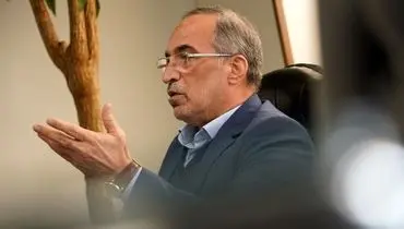 حمله تند واعظ آشتیانی به مدیریت: استقلال را وارد بازی سیاسی کرده‌اند