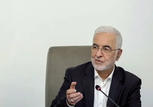 وزیر کشور: ایران به پشتوانه رهبری مقتدرتر از هر زمان دیگری است
