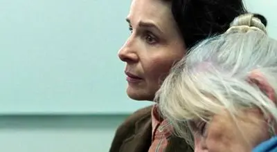 نقد فیلم «ملکه دریا» با بازی ژولیت بینوش/ اثری آزاردهنده که تماشایش ضروری است