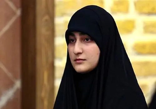 حضور زینب سلیمانی در مراسم تشییع پیکر محمد کاسبی + فیلم
