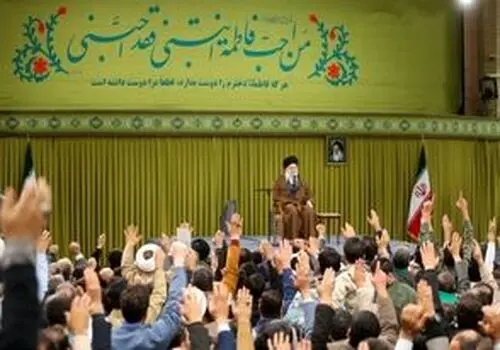 مراسم بیعت با آیت الله سید مجتبی خامنه ای آغاز شد