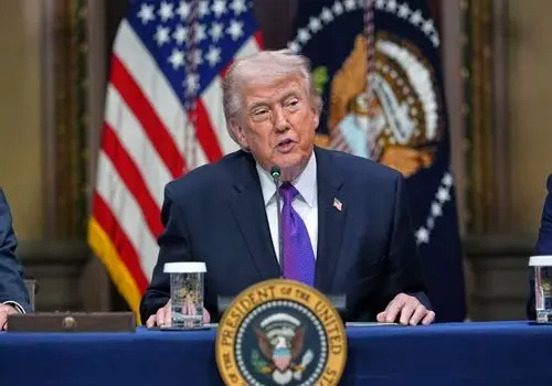 روایت اکونومیست از چرایی تداوم جنگ توسط ترامپ 