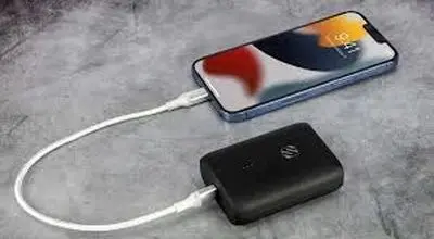  آیا بردن پاوربانک در هواپیما ممنوعیت دارد؟ 