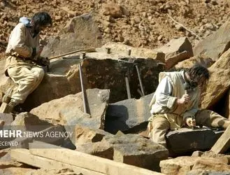 ساخت قلعه قرون وسطایی با تکنیک‌های ۸۰۰ سال پیش؛ پروژه گدلون نزدیک به تکمیل + تصاویر