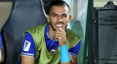 مدافع مغضوب استقلال در دوراهی اصفهان و تبریز