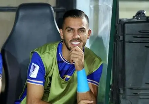 مدافع مغضوب استقلال در دوراهی اصفهان و تبریز