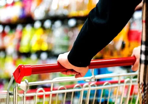  در تمام فروشگاه‌ها کالاهای اساسی به اندازه کفایت وجود دارد