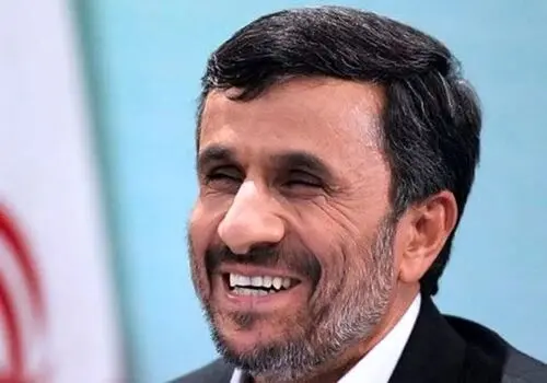  احمدی نژاد بر سر مزار هاشمی رفسنجانی رفت + فیلم

