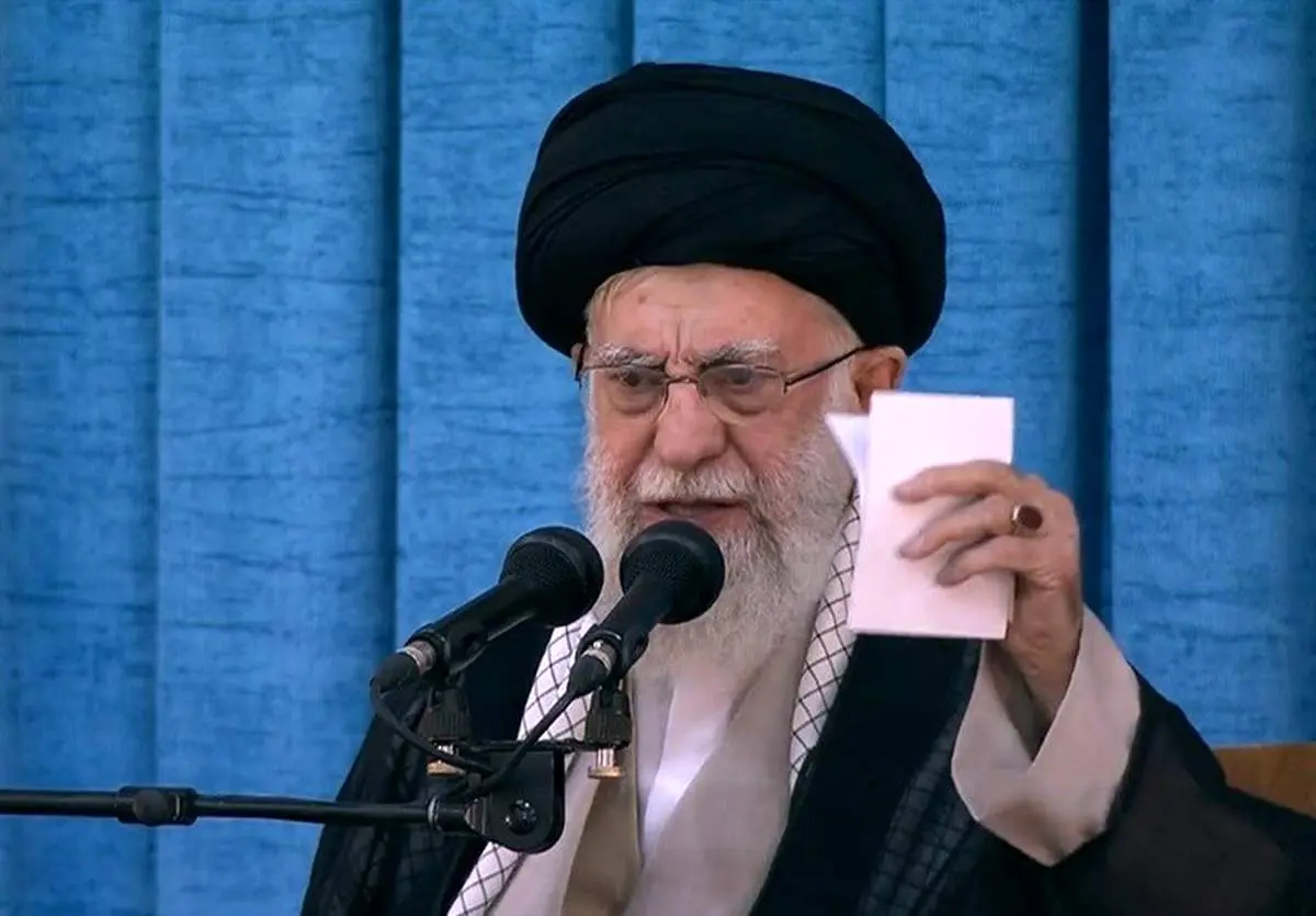 ماجرای تذکر رهبر انقلاب به مسئول صندوق 110 + فیلم
