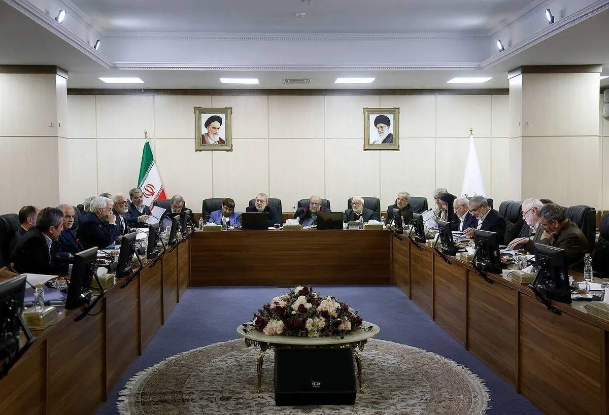 بررسی مغایرتها و عدم انطباق بودجه ۱۴۰۴ با سیاستهای کلی در هیئت عالی نظارت پایان یافت + گزارش تصویری