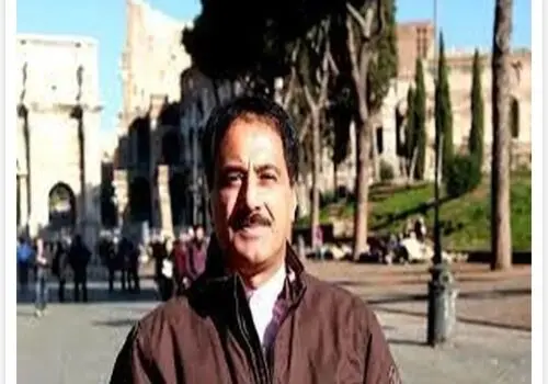 قاب دو نفره حمید معصومی‌نژاد و پدر ۹۳ ساله‌اش