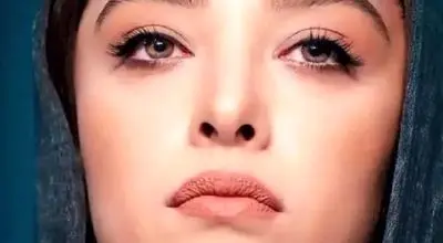  «آناهیتا درگاهی» در سال های نخست تولد؛ اواخر دهه 60