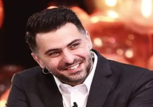 سلفی علی ضیا با مادرش؛ یک سلفی صمیمی برای یک روز خاص!