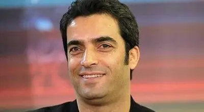 کسب اجازه منوچهر هادی از اکبر عبدی برای ادامه سریال ماه عسل + فیلم
