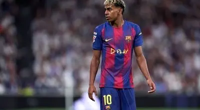 نگرانی سرمربی بارسلونا از وضعیت یامال: باید یاد بگیرد درد را مدیریت کند!