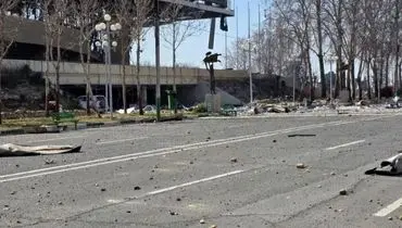 بازخواست فیفا به خاطر بمباران ورزشگاه آزادی توسط مجری انگلیسی