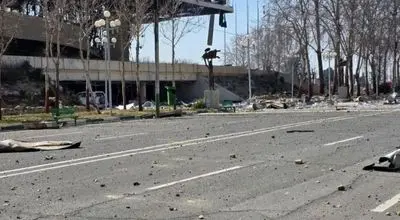 بازخواست فیفا به خاطر بمباران ورزشگاه آزادی توسط مجری انگلیسی