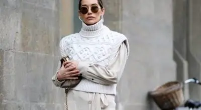 زمستان ۲۰۲۵؛ بازگشت کارگوها و بافت‌های پشمی به صحنه مد+تصاویر