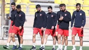 ناصر محمدخانی به محل تمرین پرسپولیسی ها رفت + عکس
