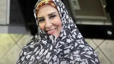 استایل شیک مرجانه گلچین در یک جشن کریسمسی