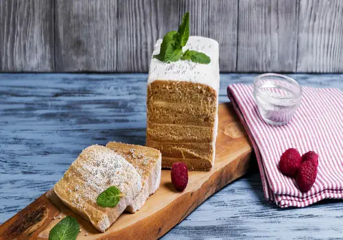 عصرونه : پاستیلا؛ راز شیرینی ابری روسیه که با جادوی سیب و سفیده تخم‌مرغ معجزه می‌سازد!