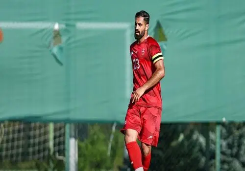 اولین واکنش ابرقویی به انتقادات هواداران پرسپولیس