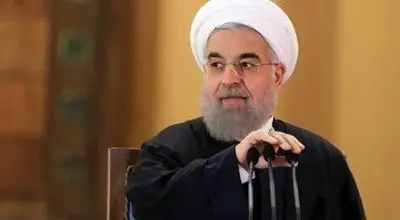 حسن روحانی و رهبر انقلاب روی عرشه کشتی+ عکس