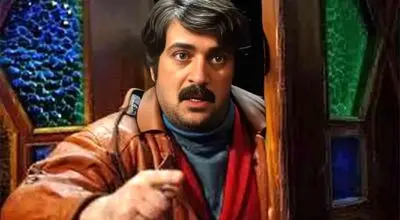 تیپ و استایل جدید ارسطوی سریال پایتخت در یک مراسم