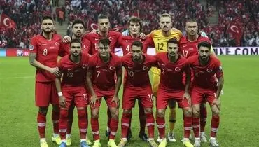 3  کارت تا رکوردشکنی ترک ها در یورو+عکس

