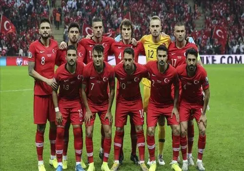 بازیگر معروف سینما پس از 10 سال مهاجرت به ایران بازگشت+عکس