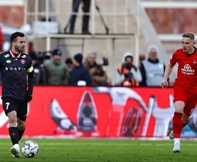 برد نفس گیر تراکتور برابر پرسپولیس در یازدهمین ضربه پنالتی | دوئل بزرگ گلرهای ملی پوش را بیرانوند برد