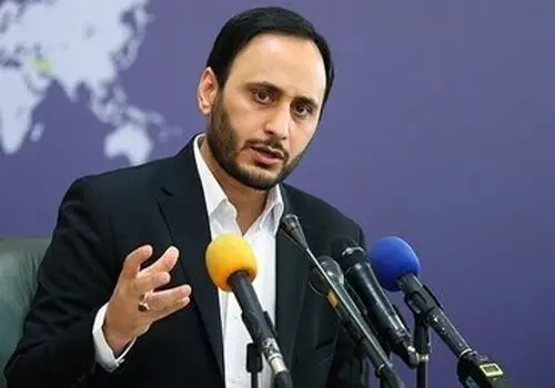 پیشنهاد جنجالی نامزد انتخابات مجلس در تویسرکان/ هزینه تبلیغات را برای حل مشکلات مردم هزینه کنیم