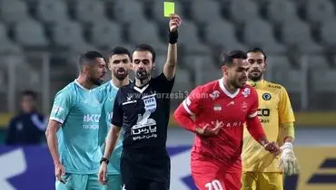 شوخی ستاره پرسپولیس، اعتراض مدافع پیکان را به‌دنبال داشت