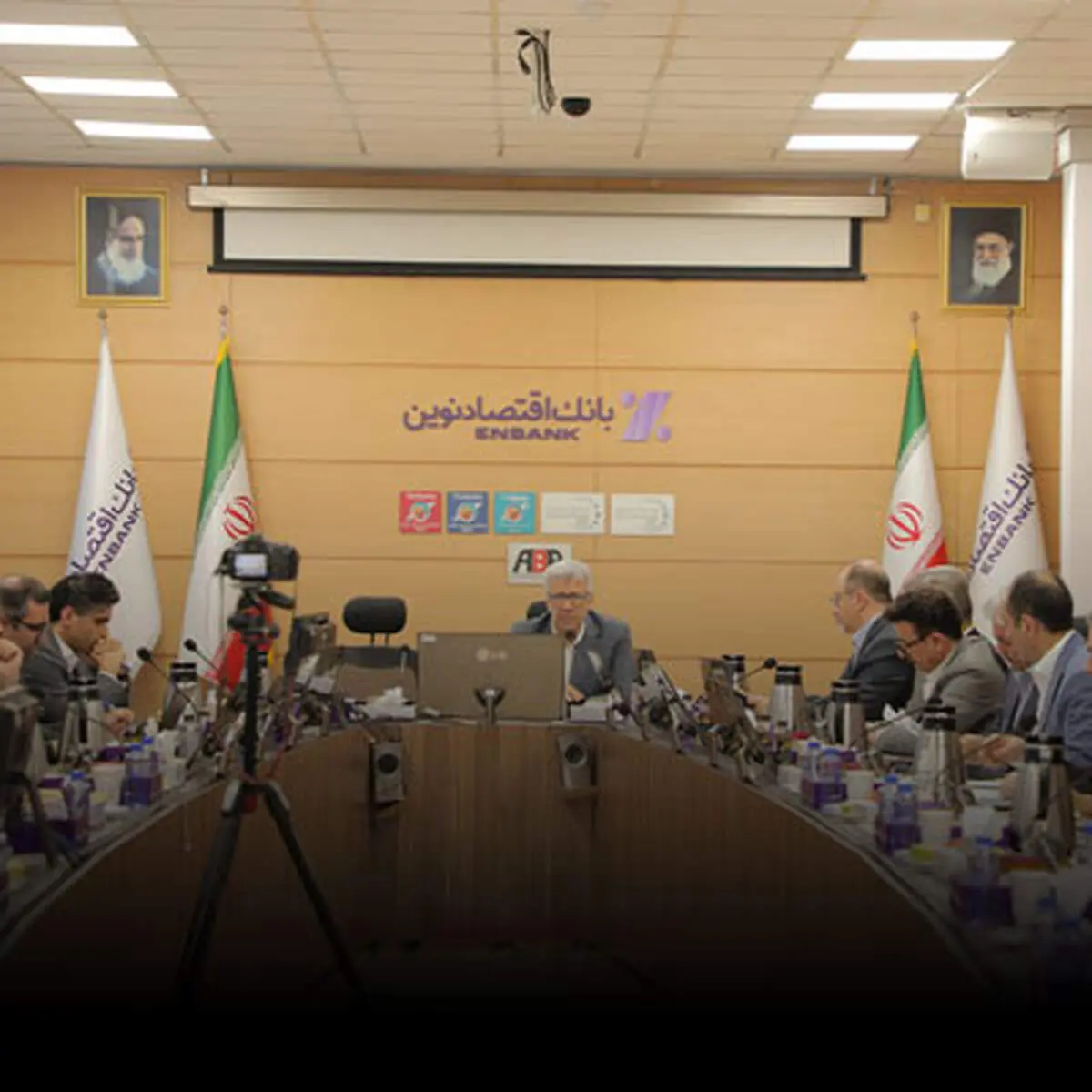 ارزش بازار بانک اقتصادنوین به مرز 74 همت رسید