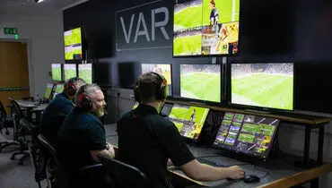 بازدید تیم داوری دربی از استادیوم و اتاق VAR؛ داوری خانم‌ها کنسل شد؟+ تصاویر