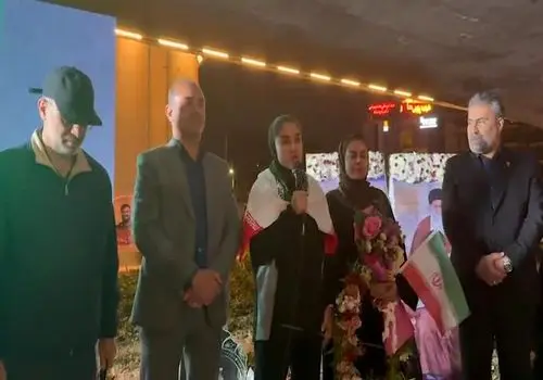 چرا زنان به مردان شبیه برادرشان جذب می‌شوند؟

