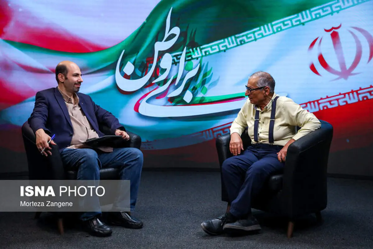 زیباکلام: اپوزیسیون توهم دارد، مردم کنار آمریکا و اسرائیل نمیایستند